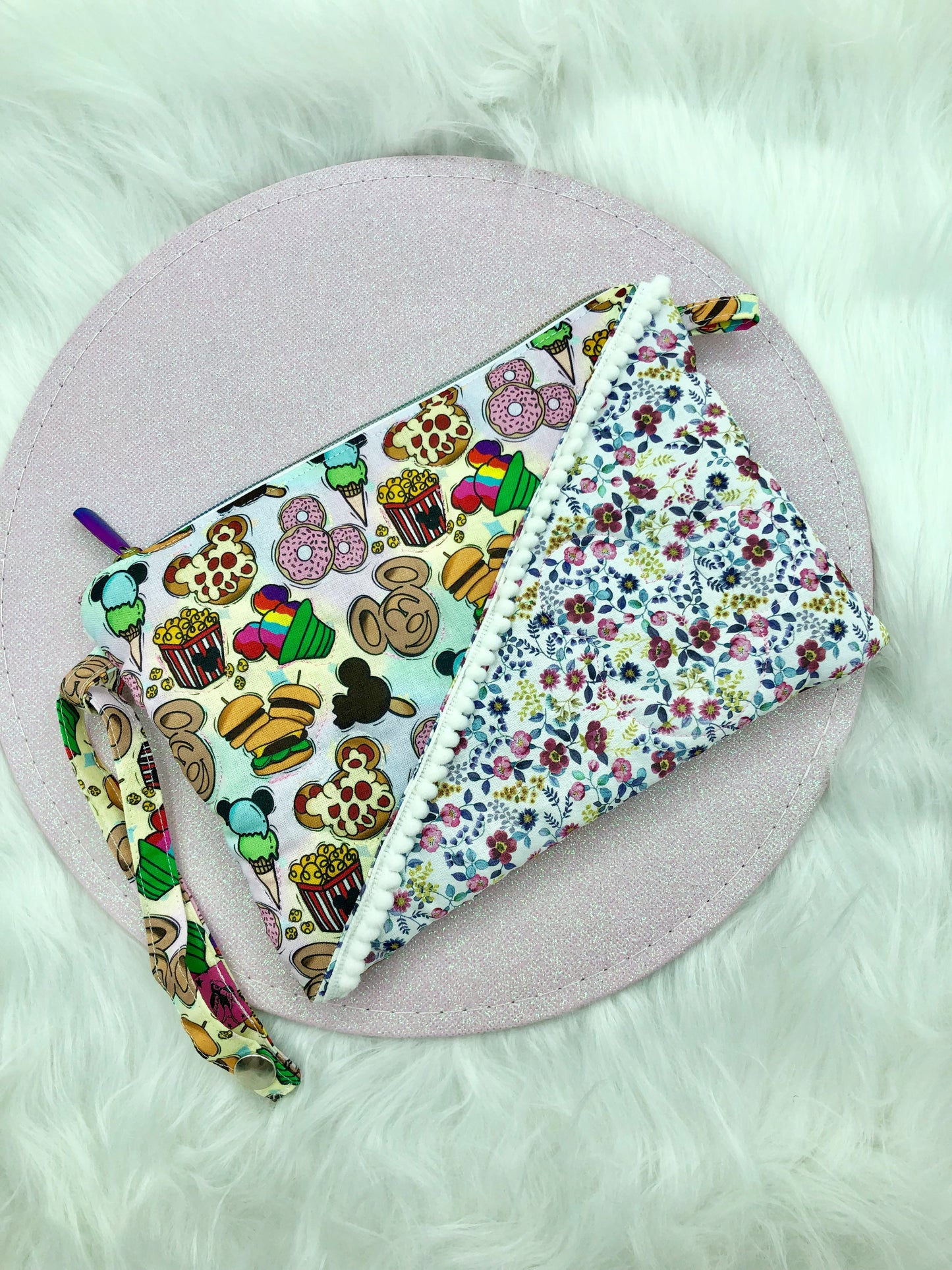 Pochette en tissu "Food Mickey"