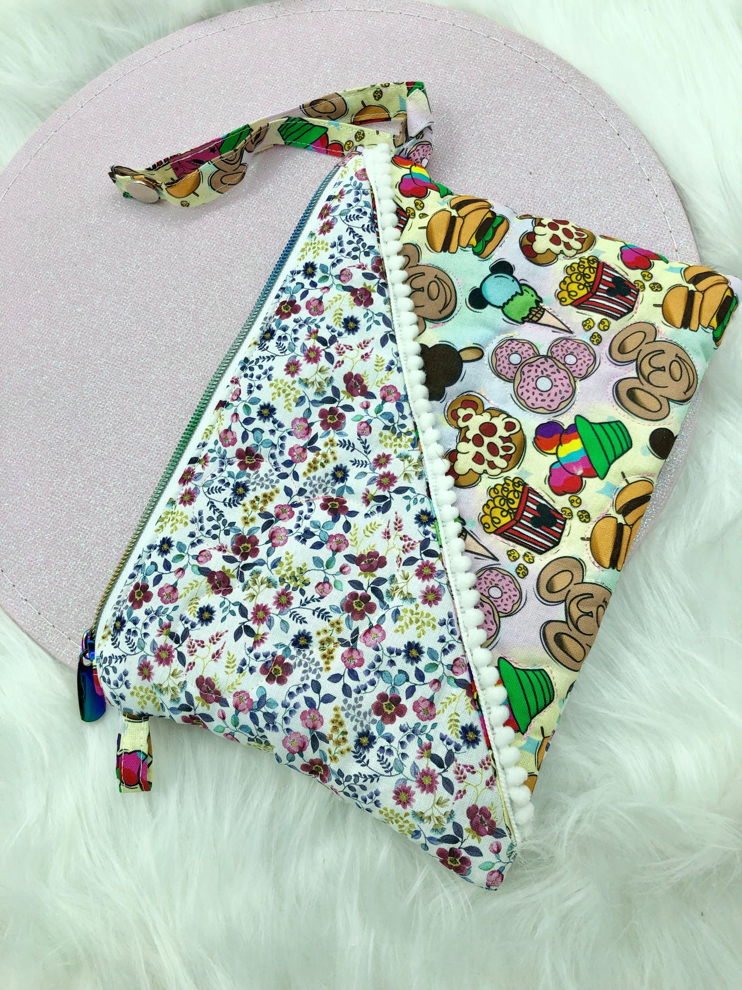 Pochette en tissu "Food Mickey"