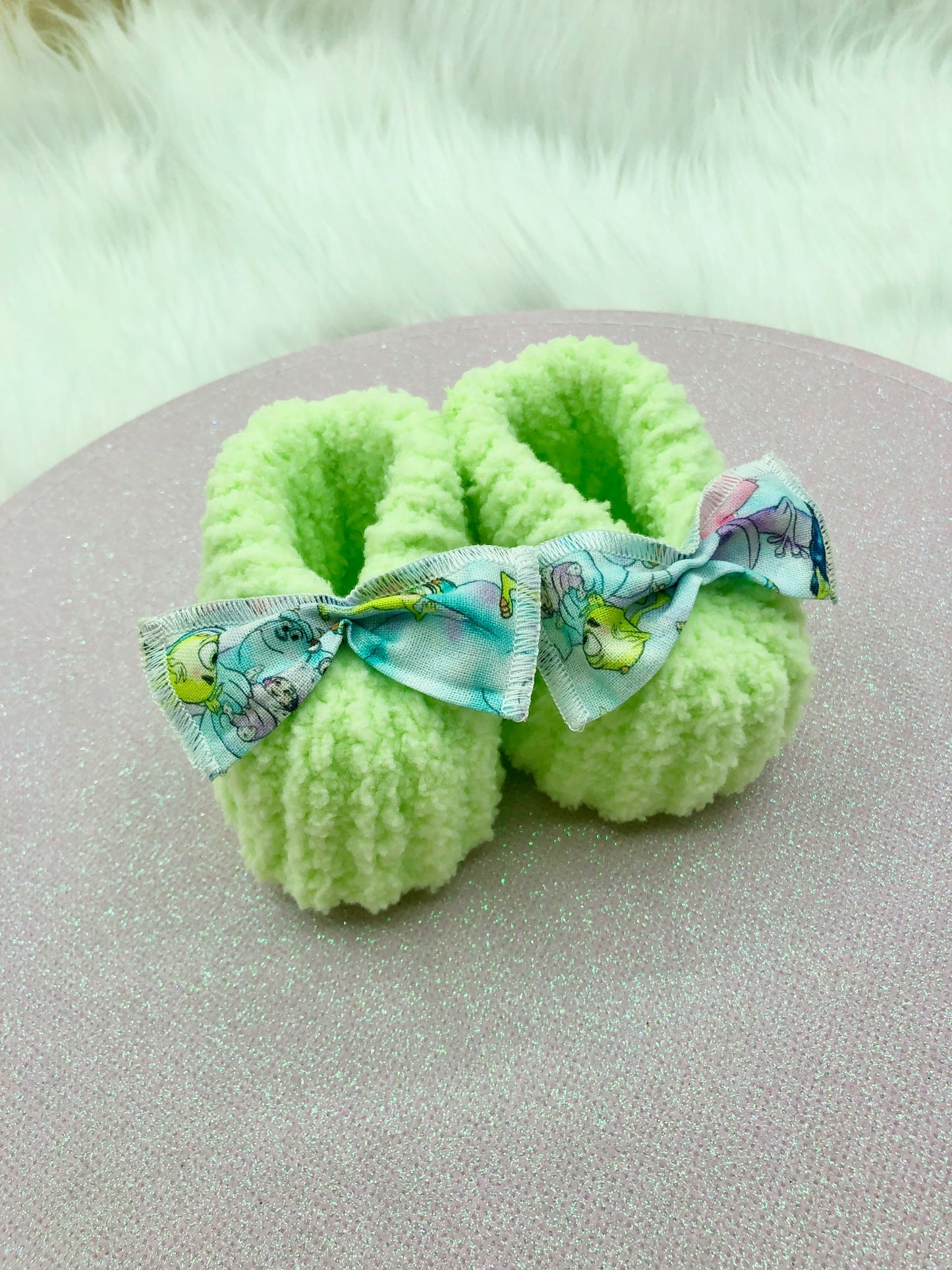 Chaussons au tricot "Monstres et Cie"
