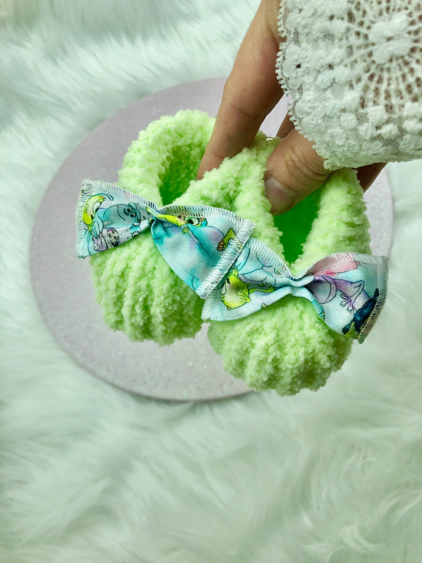 Chaussons au tricot "Monstres et Cie"