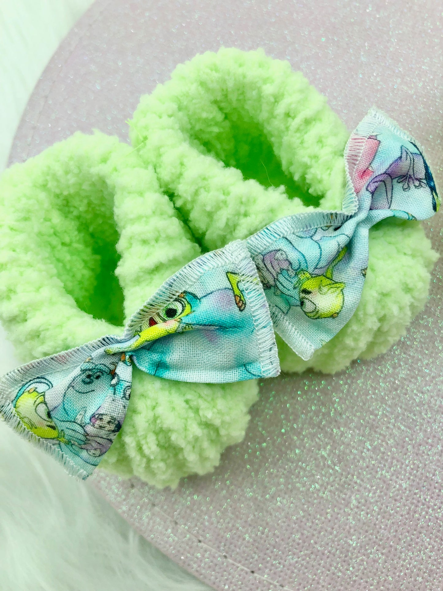 Chaussons au tricot "Monstres et Cie"
