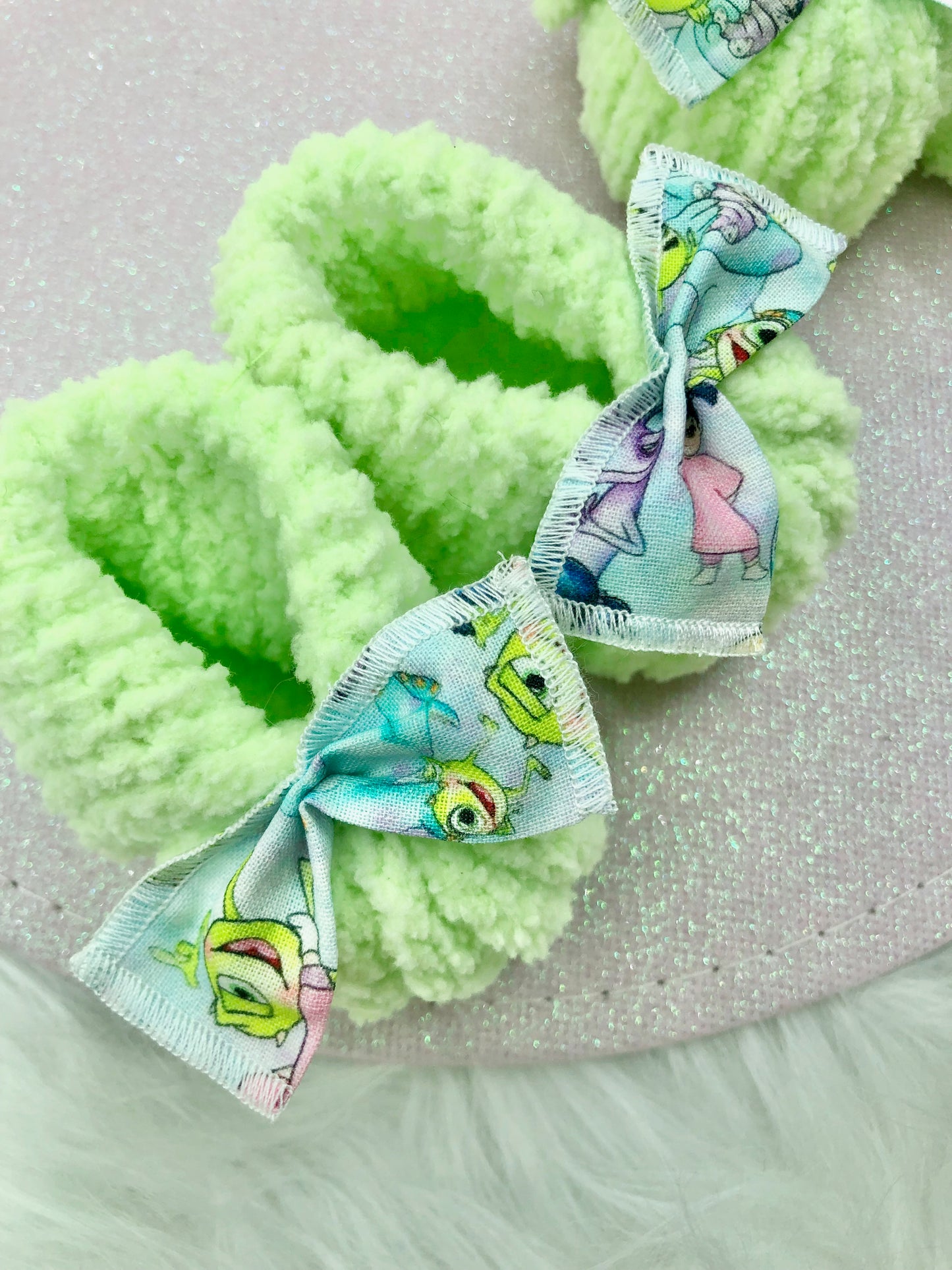 Chaussons au tricot "Monstres et Cie"