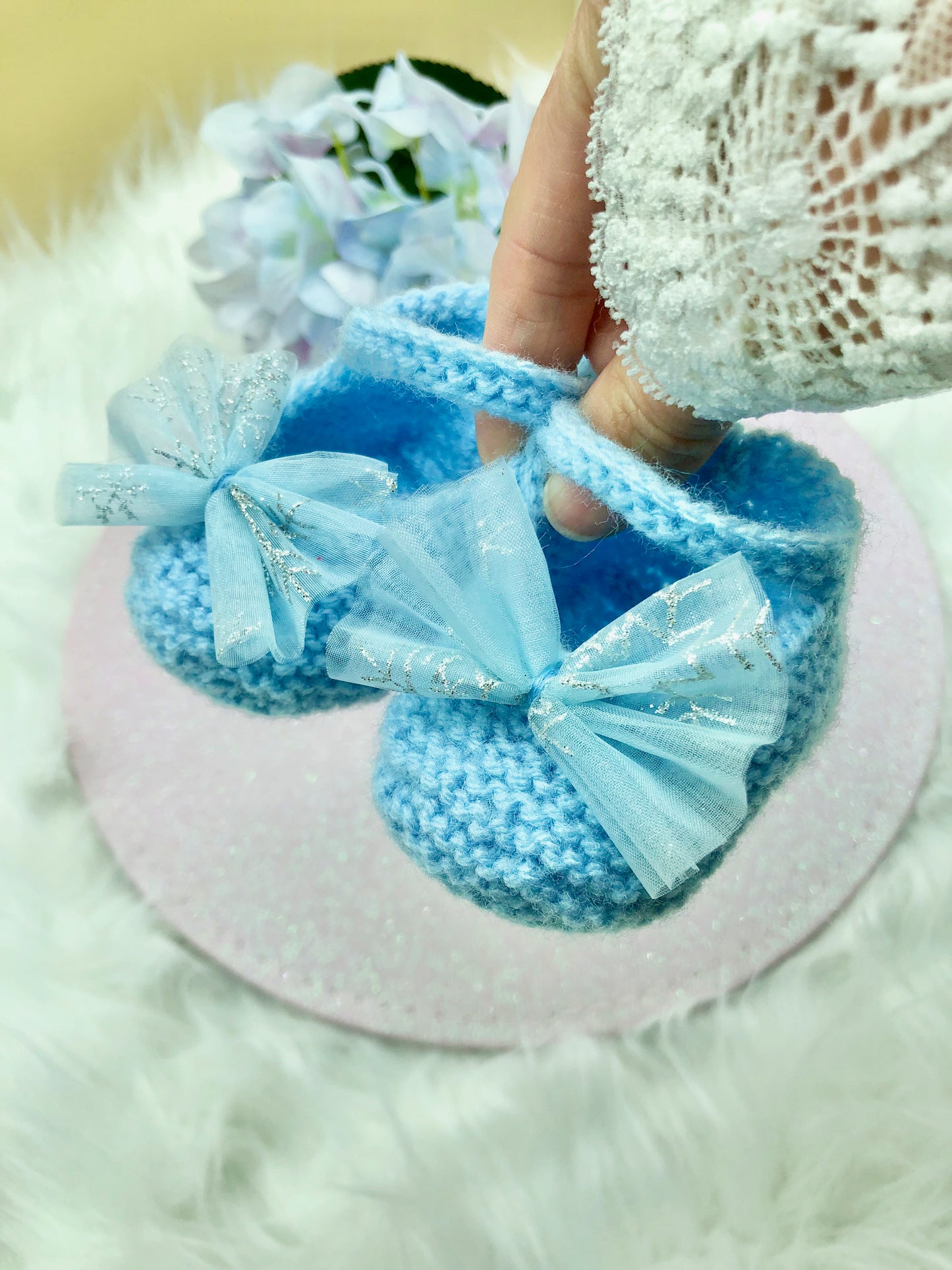 Chaussons/Ballerines bleus au tricot