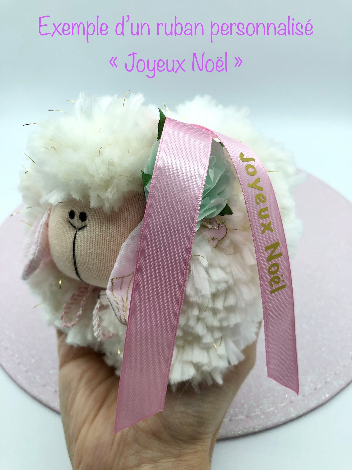 Mouton blanc de Noël