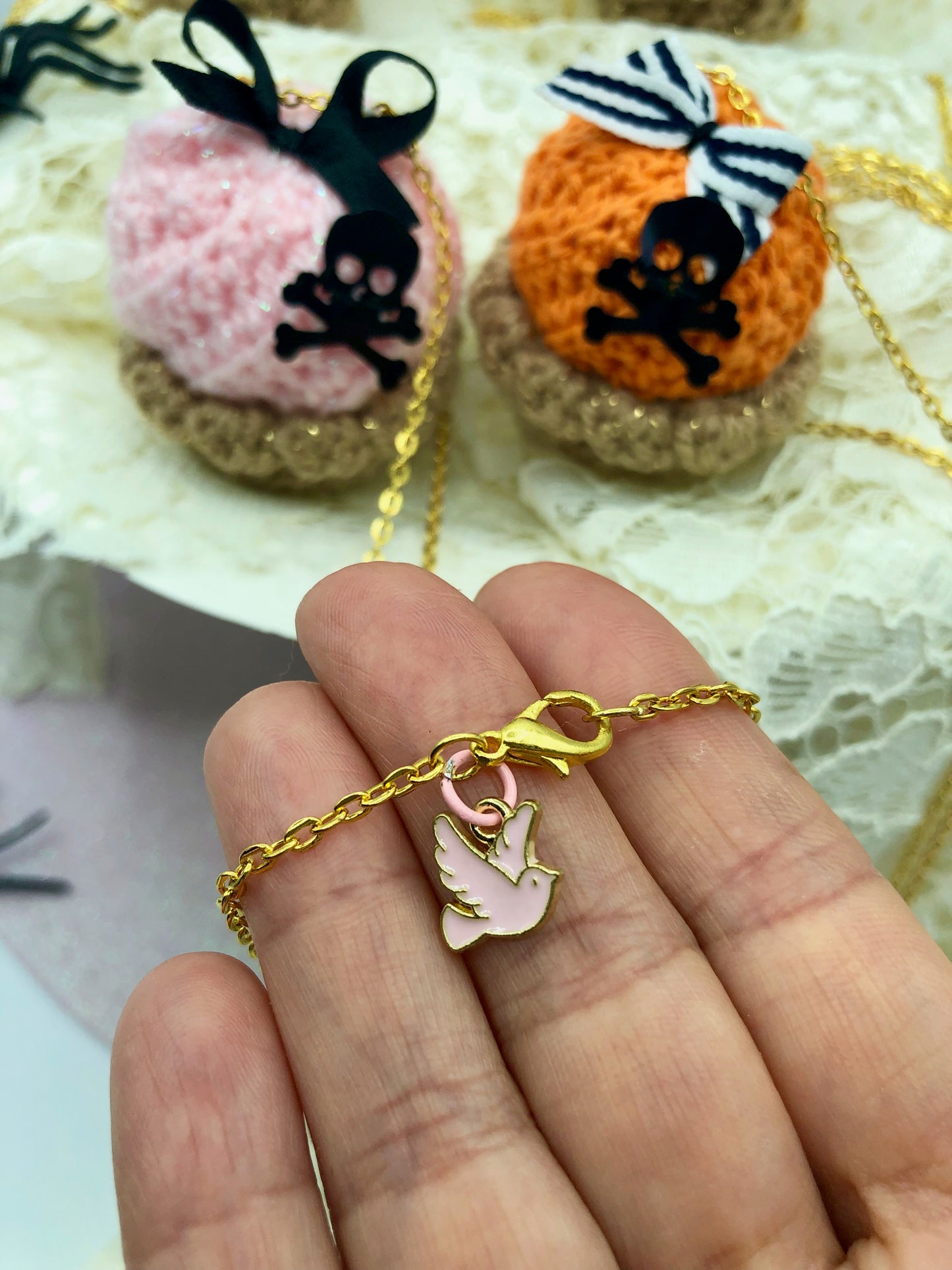 Collier/sautoir cupcake "toxic"