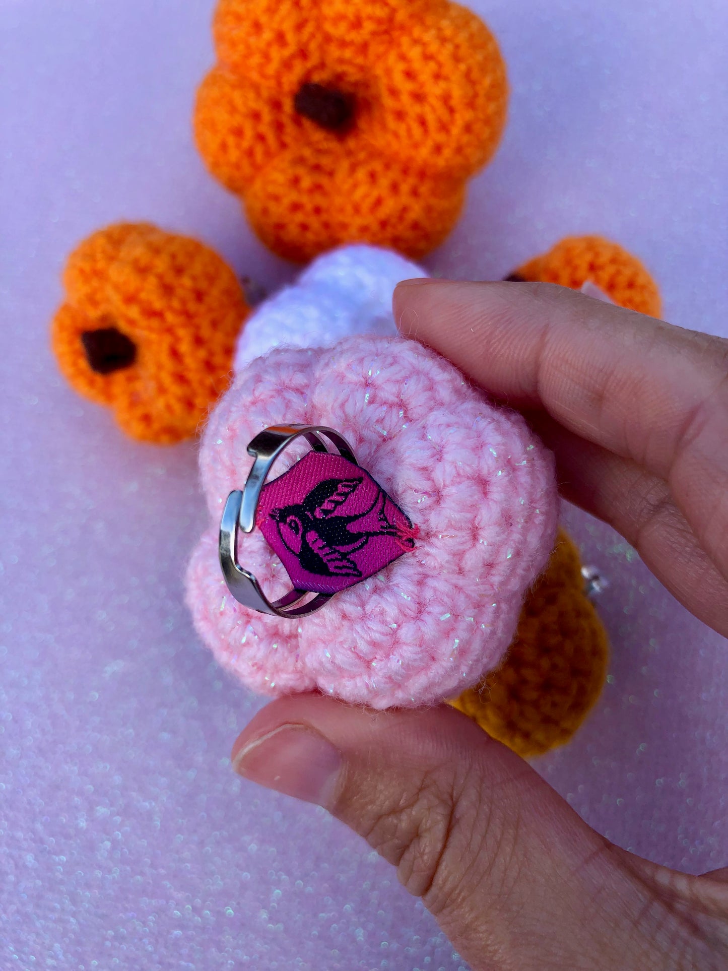 Bague citrouille au crochet
