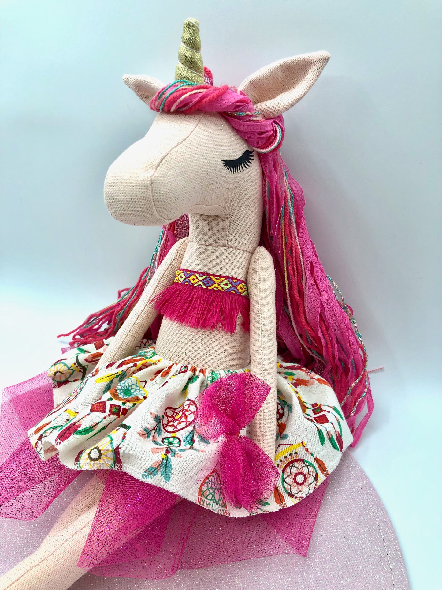 Poupée licorne rose "sioux"