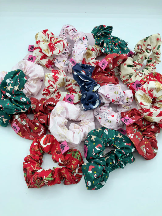 chouchou "scrunchie" de Noël